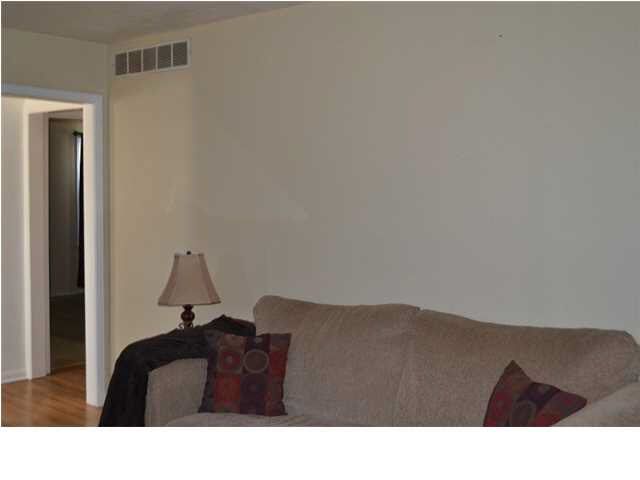 2632 Sennett, Wichita, KS 67211