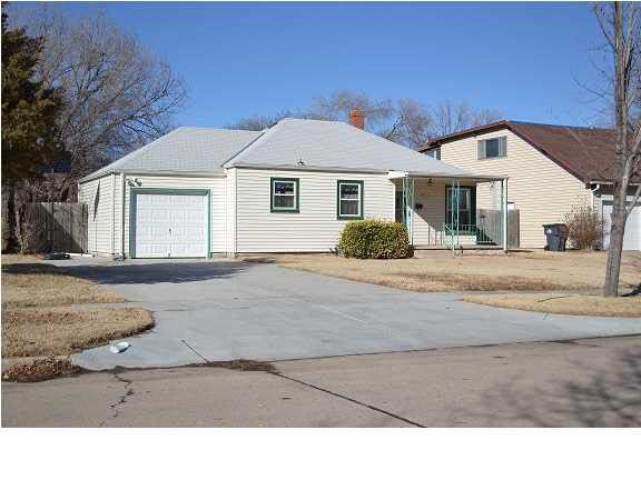 2632 Sennett, Wichita, KS 67211