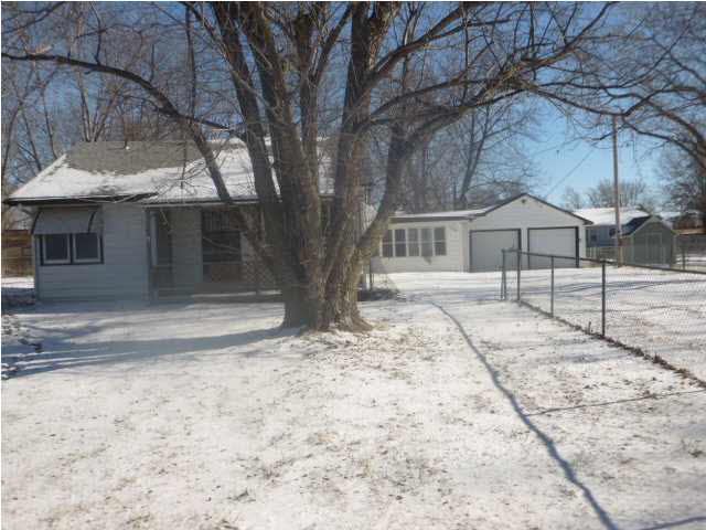 14380 SW County Line, Rose Hill, KS 67133
