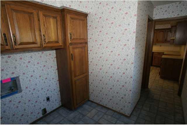1318 E James, Derby, KS 67037
