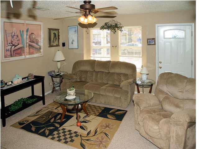 508 E Emery St, Mulvane, KS 67110