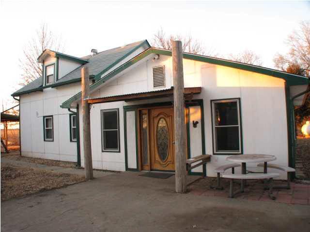 10455 S Lori Ln, Mulvane, KS 67110
