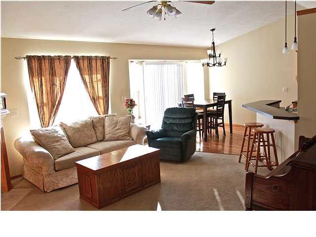 4854 E 44th Ct, Bel Aire, KS 67220