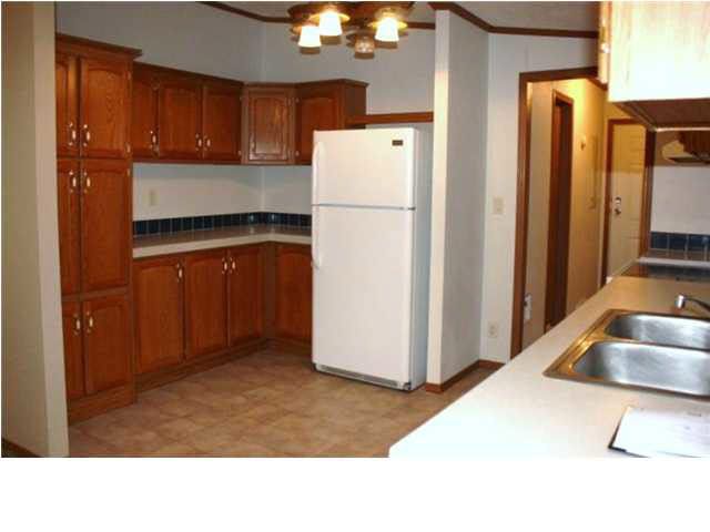 1375 N Boardwalk Rd, Milton, KS 67106
