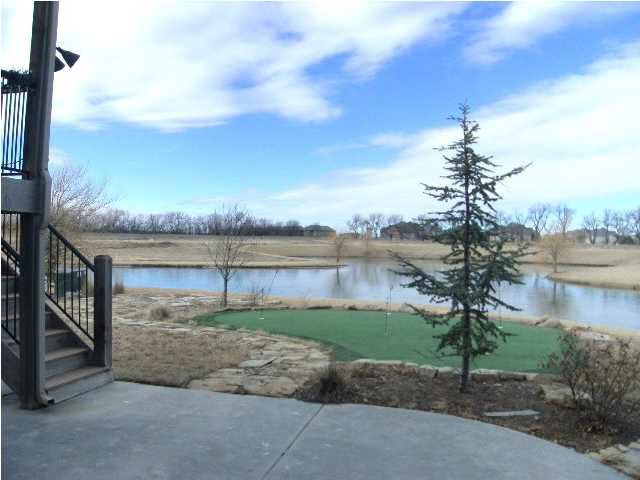 7972 E Caribou Pl, Bel Aire, KS 67000