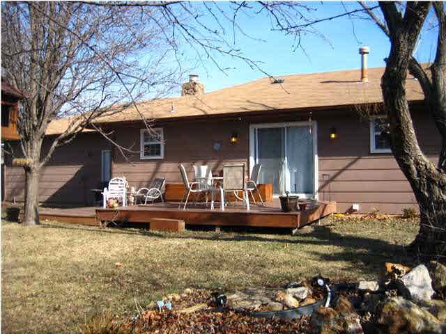 1827 N Terry Ln, Andover, KS 67002