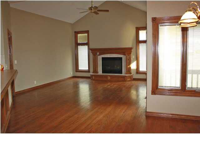 17515 W 39th South, Goddard, KS 67052