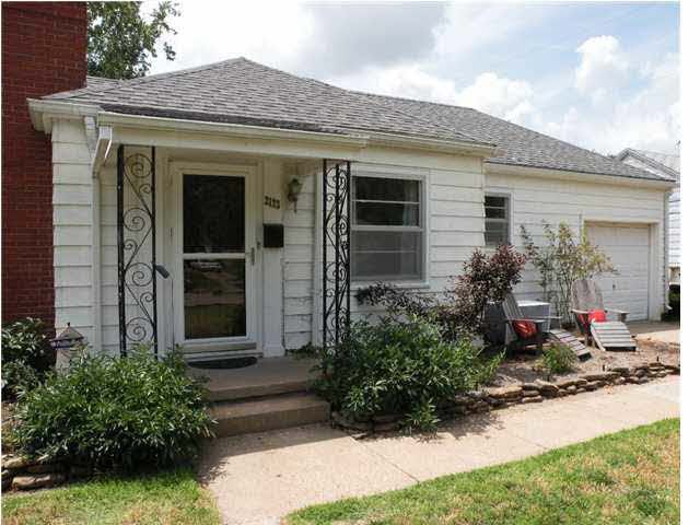 2133 E Bayley, Wichita, KS 67211