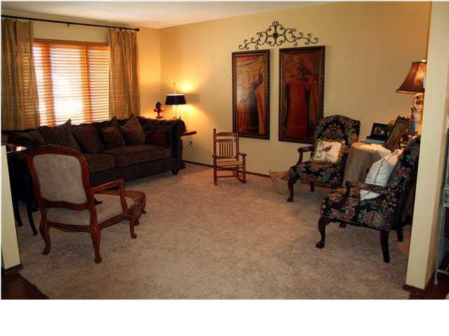1319 E Blue Spruce, Derby, KS 67037