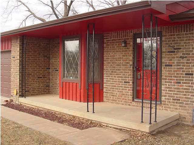 4008 Brooks, Wichita, KS 67220