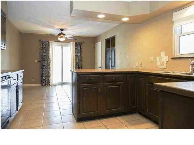 4531 N Hillcrest, Bel Aire, KS 67220