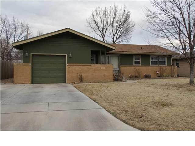3240 S Custer, Wichita, KS 67217