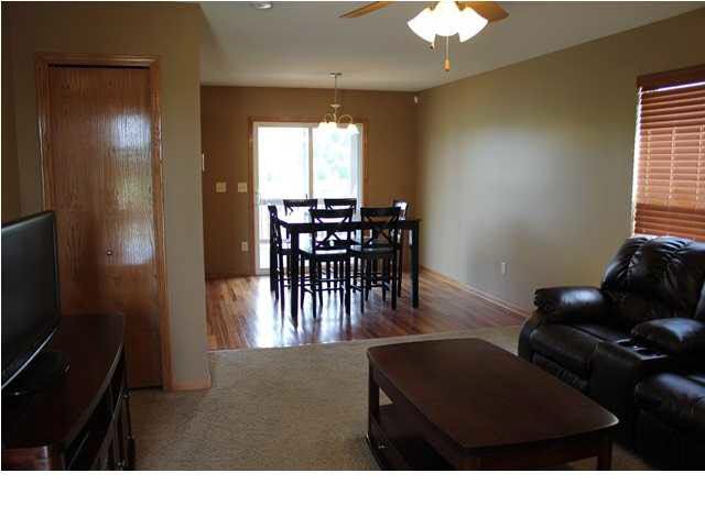 1122 E Village Estates Dr, Park City, KS 67219