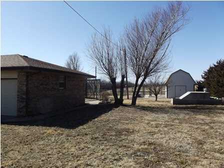 4211 SE Bluestem Rd, Leon, KS 67074