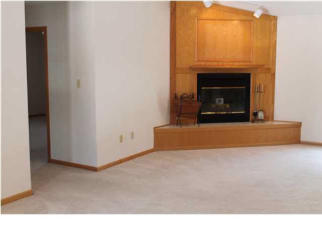 704 W 15th, Newton, KS 67114
