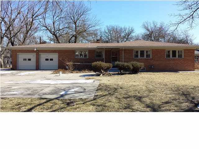 512 S Maize, Wichita, KS 67209