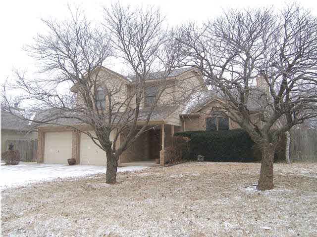 207 E Buckthorn Rd, Derby, KS 67037