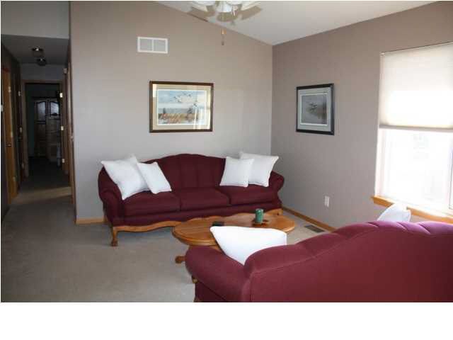4200 Quail Ridge Dr, Winfield, KS 67156