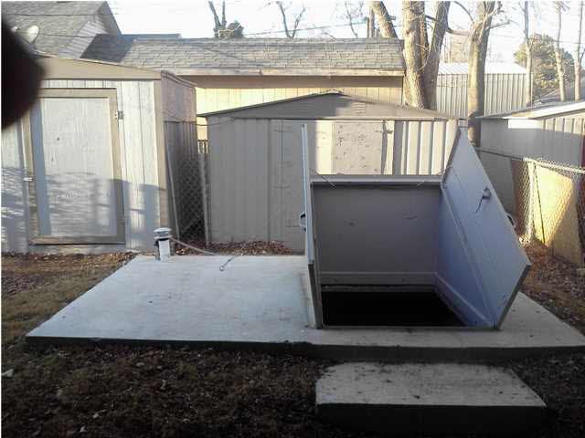 1036 Dearborn, Augusta, KS 67010