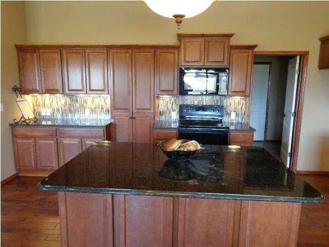1424 E Summerlyn Dr, Derby, KS 67037
