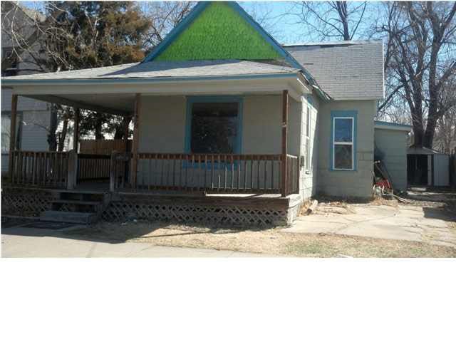 120 S Main St, Newton, KS 67114