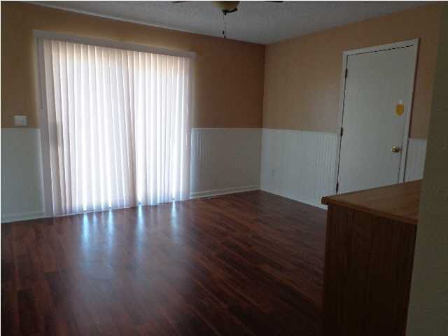 8229 S Hancock Dr, Derby, KS 67037