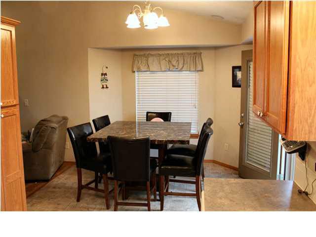 215 N Salt Creek Ct, Clearwater, KS 67026