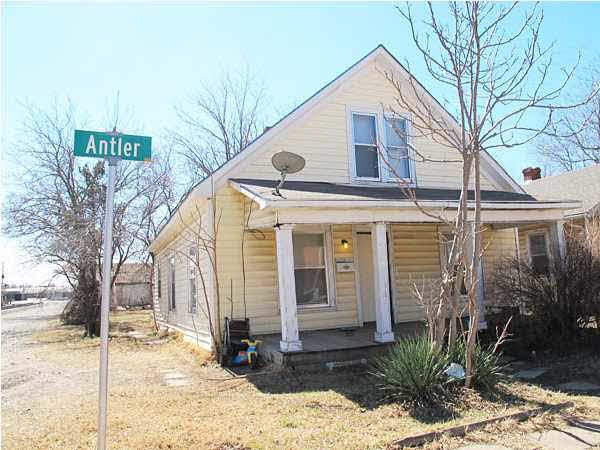 729 E Antler, Wichita, KS 67211