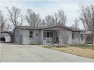 348 Slade Ave, Haysville, KS 67060