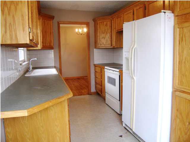 200 E Sunnydell St, Derby, KS 67037