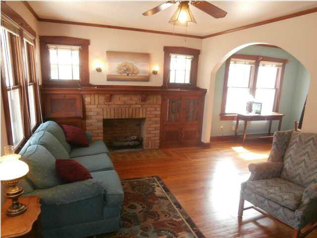 411 N Pine, Newton, KS 67114