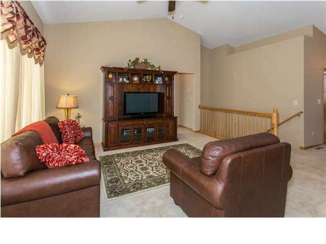 10901 W Waterside Ct, Maize, KS 67101