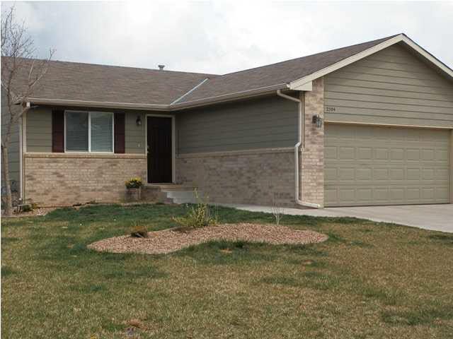 2504 E Casey Dr, Goddard, KS 67052