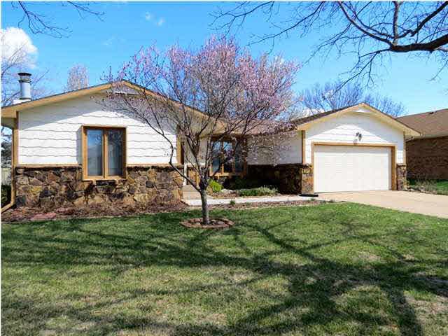 1126 S Burrus, Wichita, KS 67207