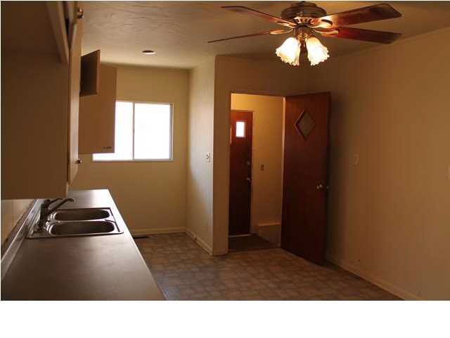 428 E 2nd #428 E SECOND, Newton, KS 67114