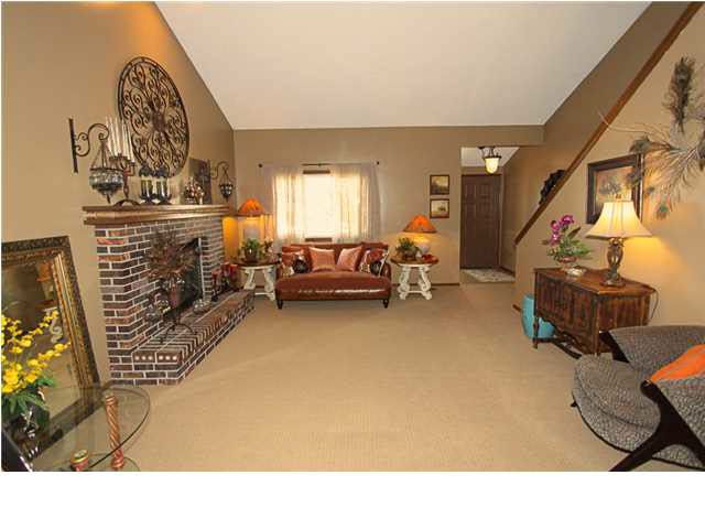 8941 E Blake Ct, Wichita, KS 67207