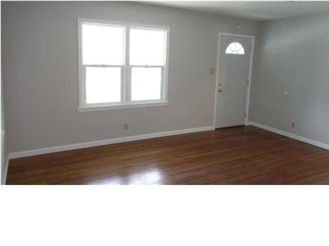 313 Maynard, Haysville, KS 67060