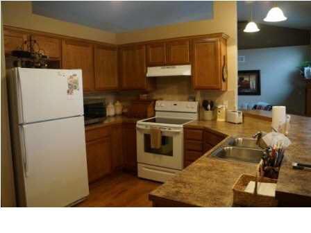 4047 Westbrook Ct, Maize, KS 67101