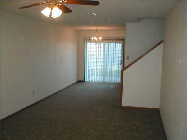 1120 N Richmond #1127 N MERIDIAN, Wichita, KS 67203