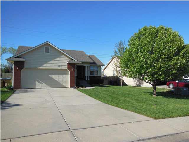 2212 E Bryant, Derby, KS 67037