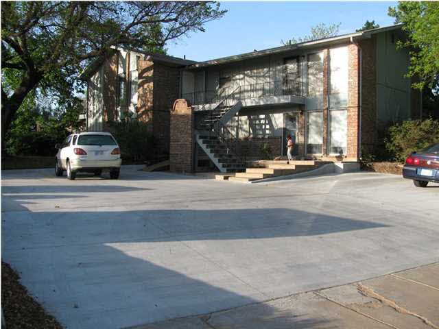 4836 E Funston, Wichita, KS 67218