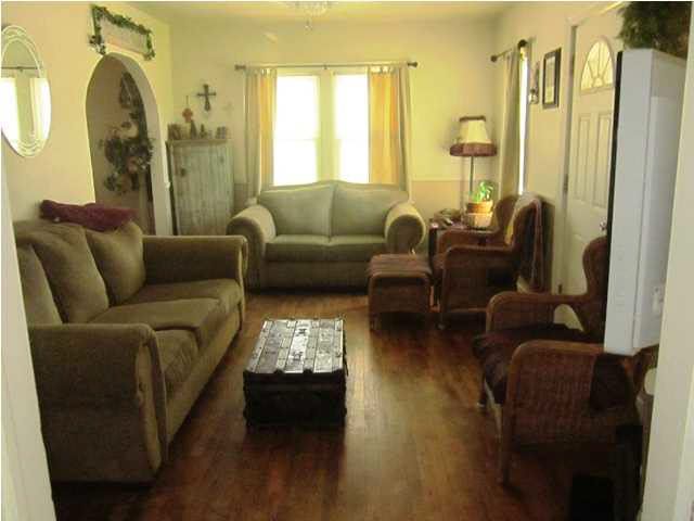 350 Clark St, Augusta, KS 67010