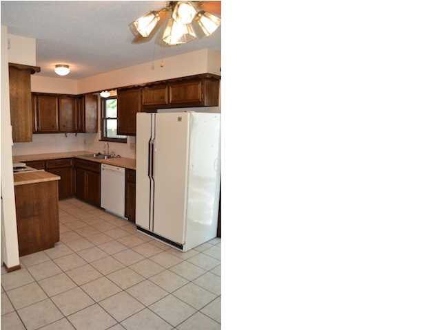 1013 N Compton, Wichita, KS 67212