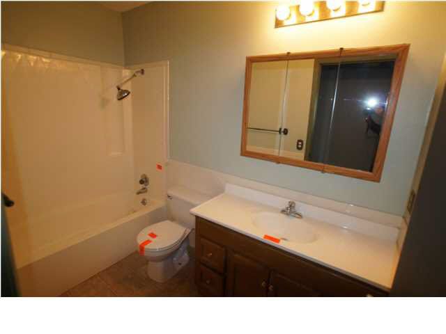 824 E 4th, Douglass, KS 67039