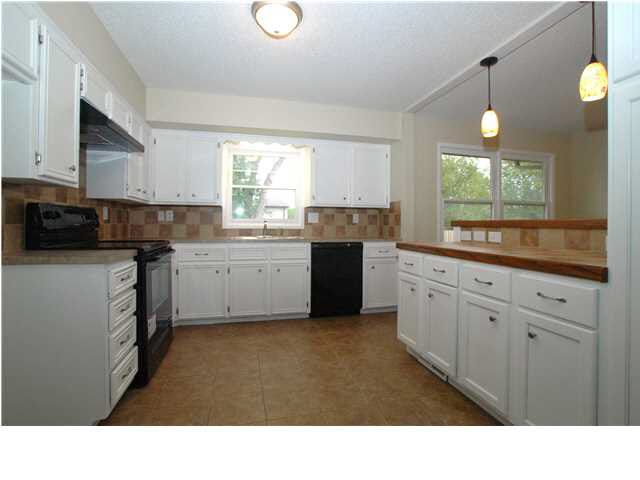 8600 E Arthur, Wichita, KS 67207