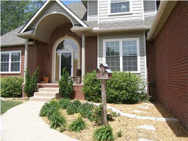 207 N Bent Tree Ct, Andover, KS 67002