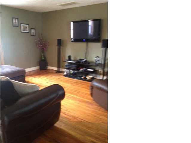 310 E 5th, Valley Center, KS 67147