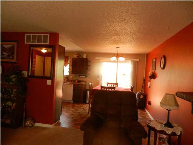 526 E 54th, Wichita, KS 67216