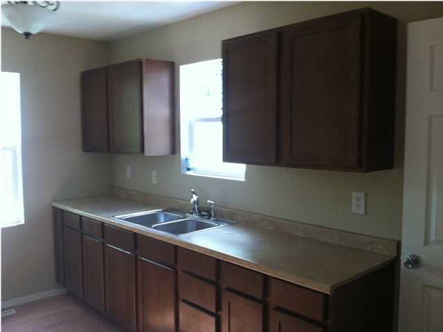 131 S Edwards St, Wichita, KS 67213