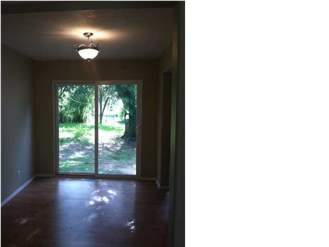 131 S Edwards St, Wichita, KS 67213